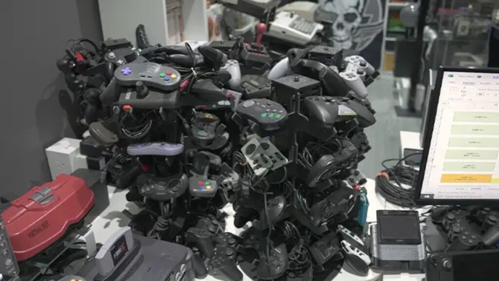 Guinness World Record for most consoles to a single TV